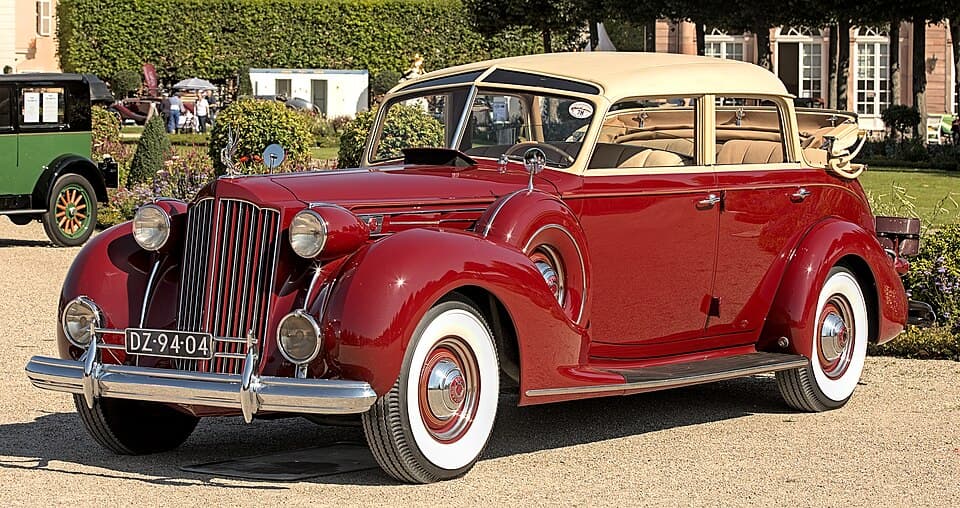 Packard Twelve (1933-1939)