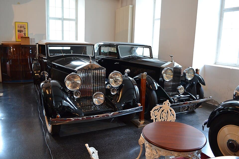 Rolls-Royce 25/30 (1936-1938)