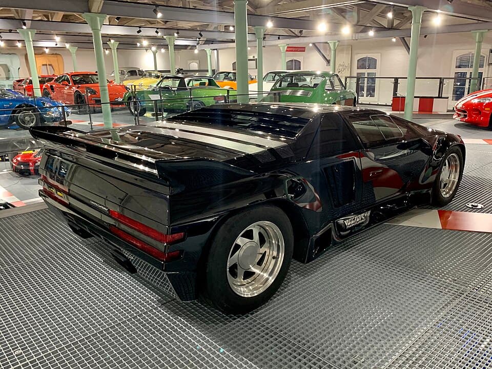 Vector W8 Twin Turbo (1989-1993)