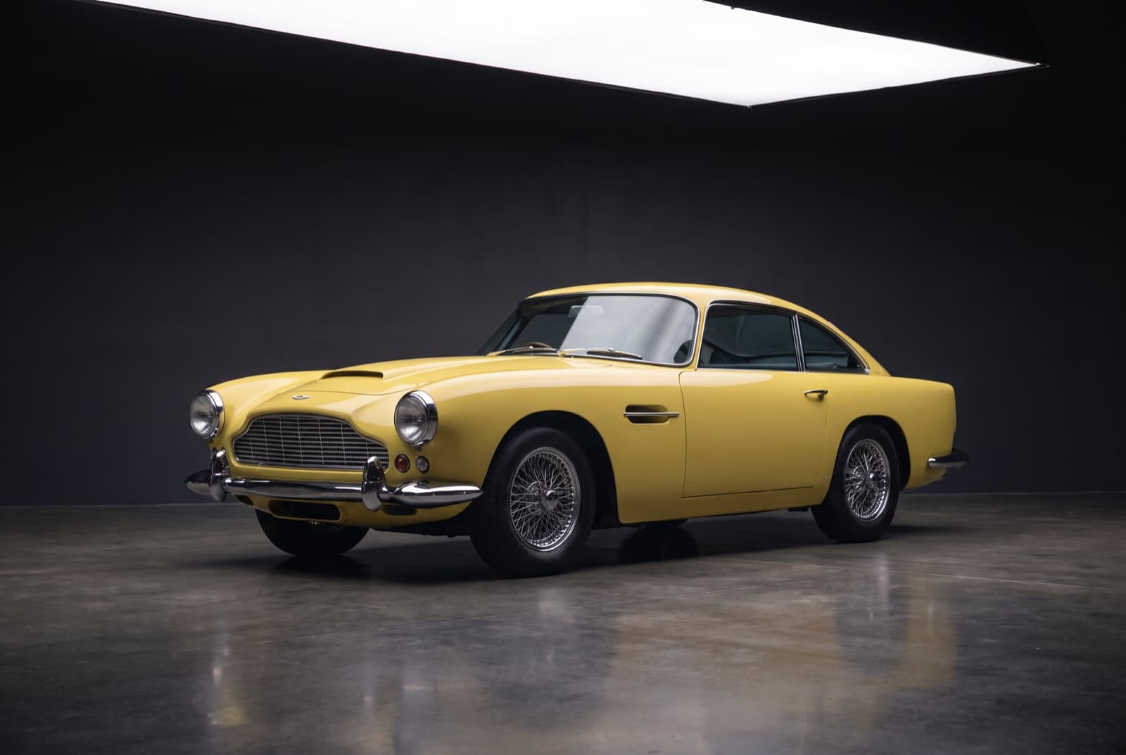 Aston Martin DB4 (Series I-V) (1958-1963)