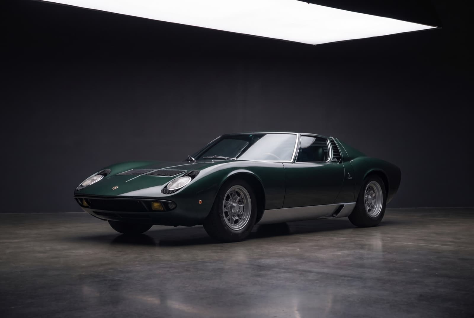 Lamborghini Miura P400 (1966-1969)